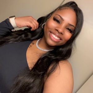 Meet your Posher, Brea